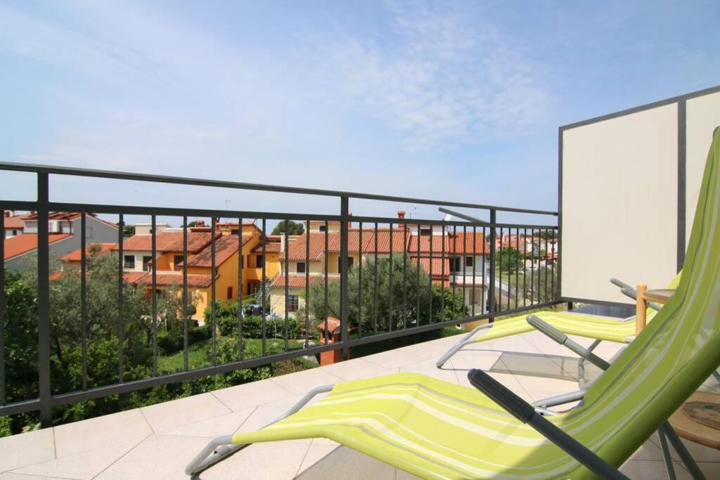 Apartments Kristina Fazana D Exterior photo